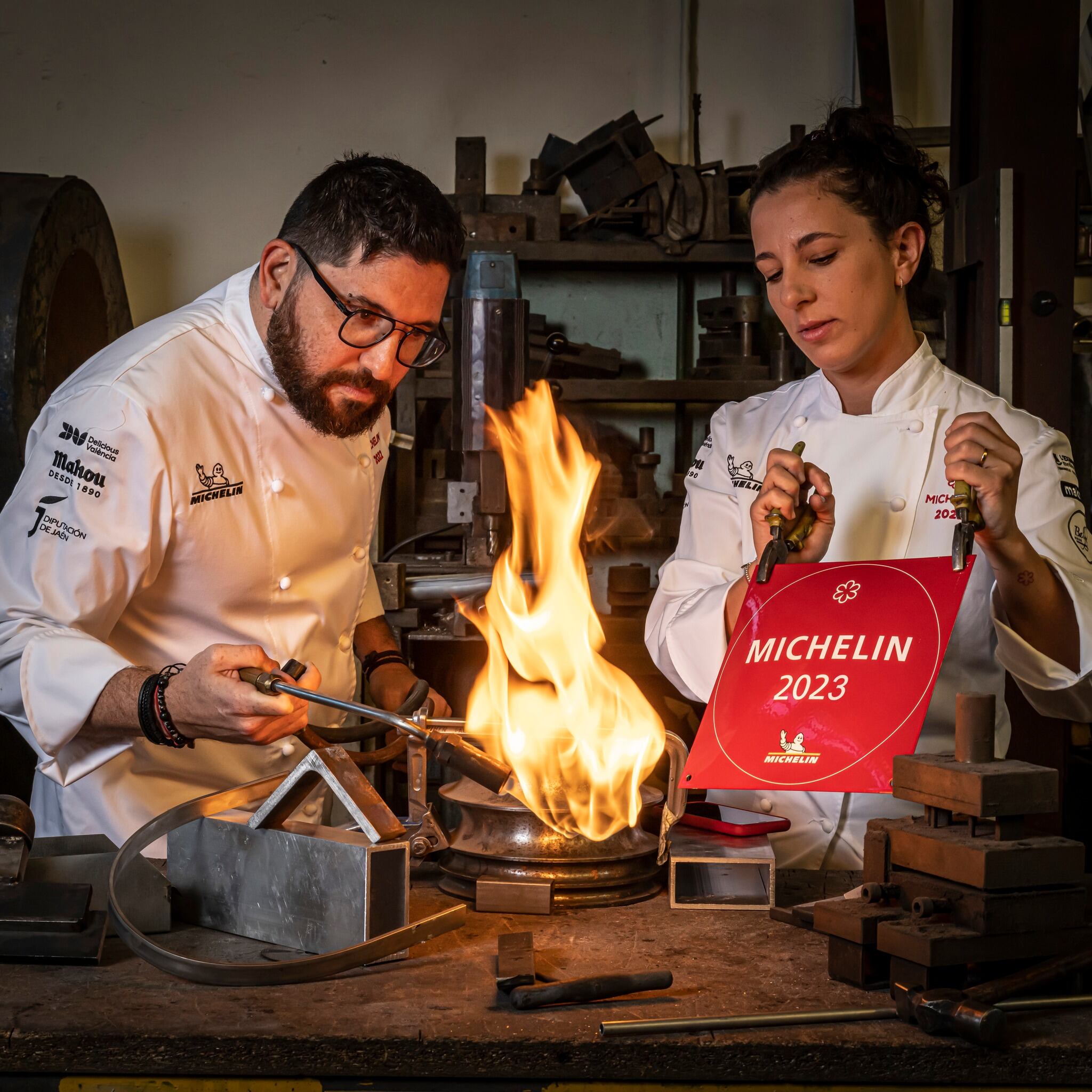 Germán Carrizo y Carito Lourenço con su reconocimiento gastronómico.