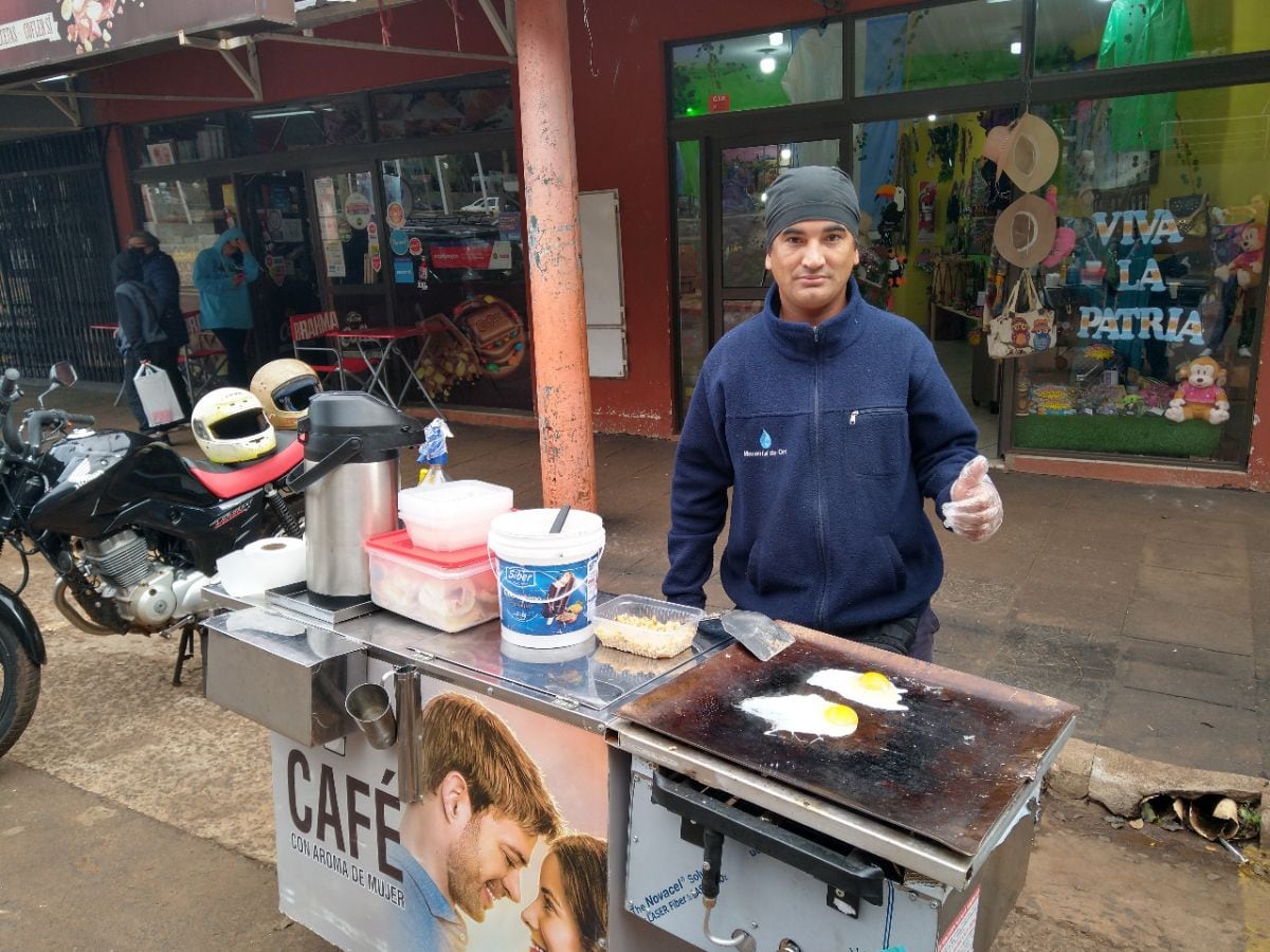 Desayuno regional al paso en Puerto Iguazú