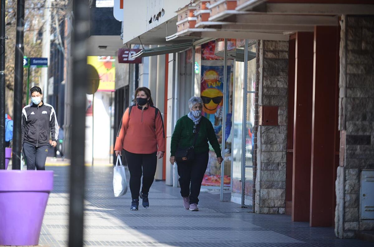 Variante Delta en Córdoba: son más de seis los nexos epidemiológicos no resueltos
