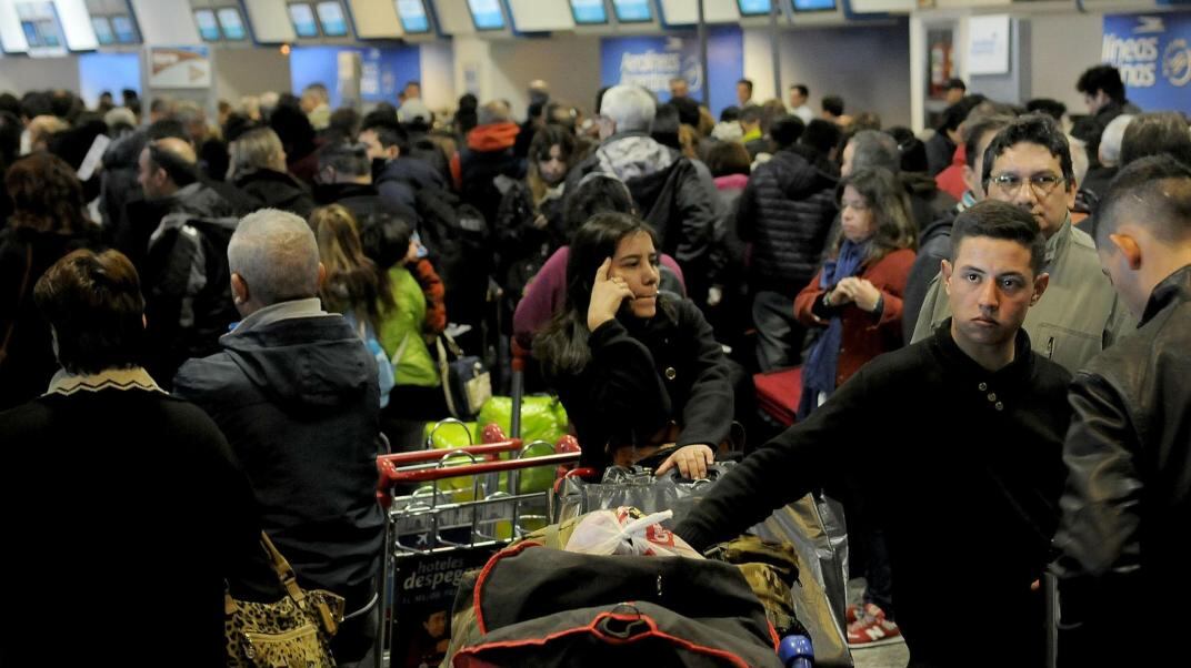 Demoras en Aeroparque.