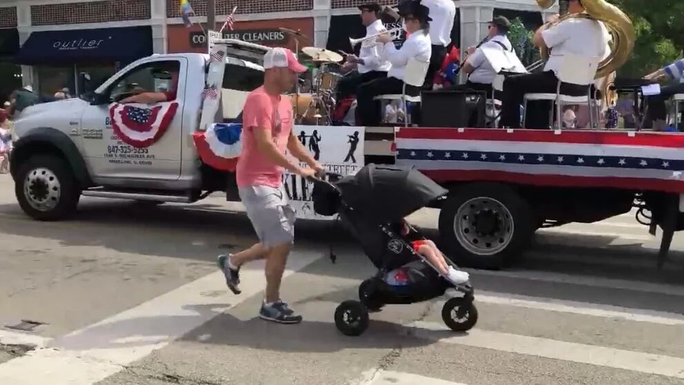 Tiroteo con cinco muertos en Estados Unidos en un desfile del 4 de Julio en Chicago.