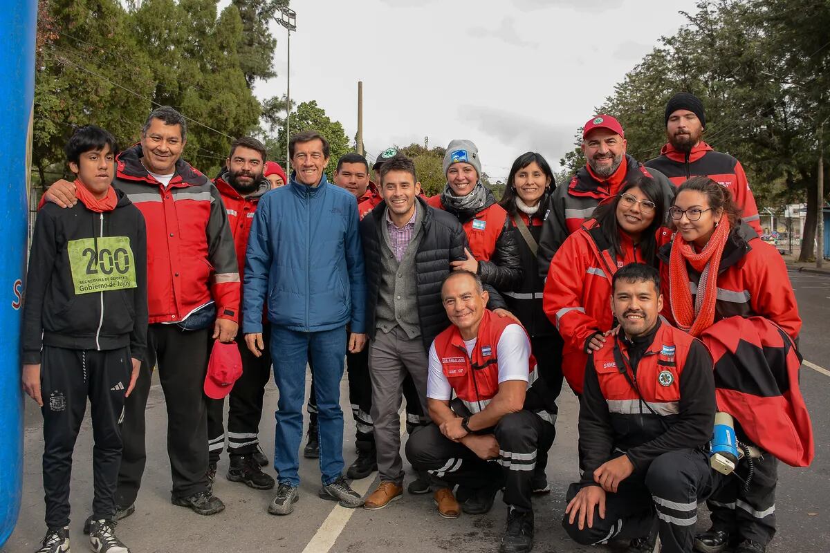 El gobernador Carlos Sadir acompañó a los directivos y personal del SAME 107 en la celebración de su 21.er aniversario.