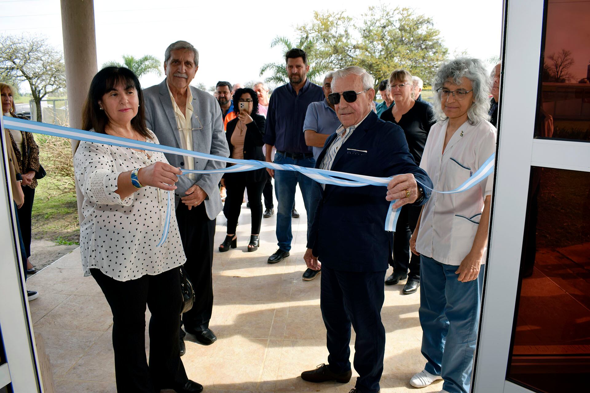 Se inauguró el Hogar de Abuelos de Colón