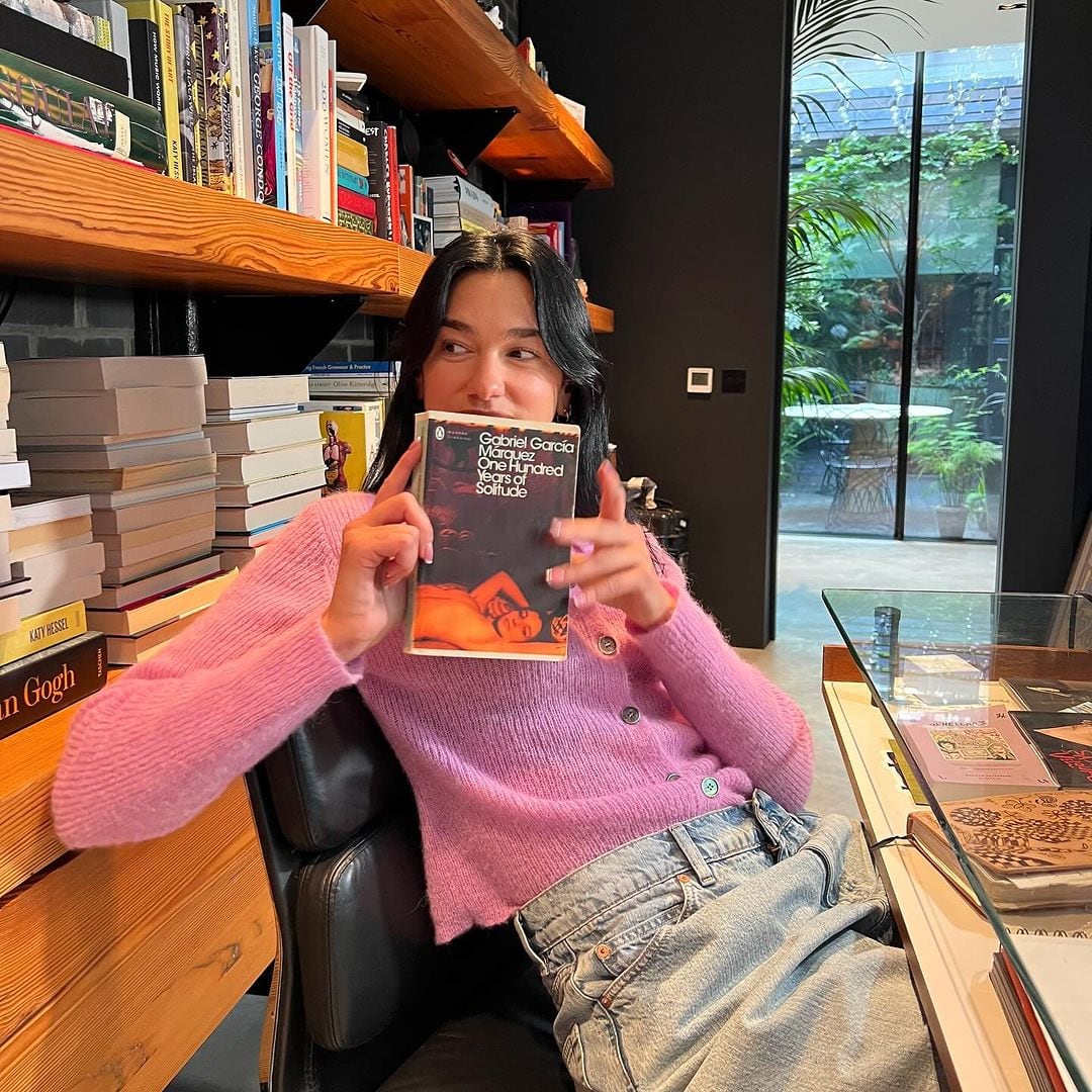 El bookclub de Dua Lipa.