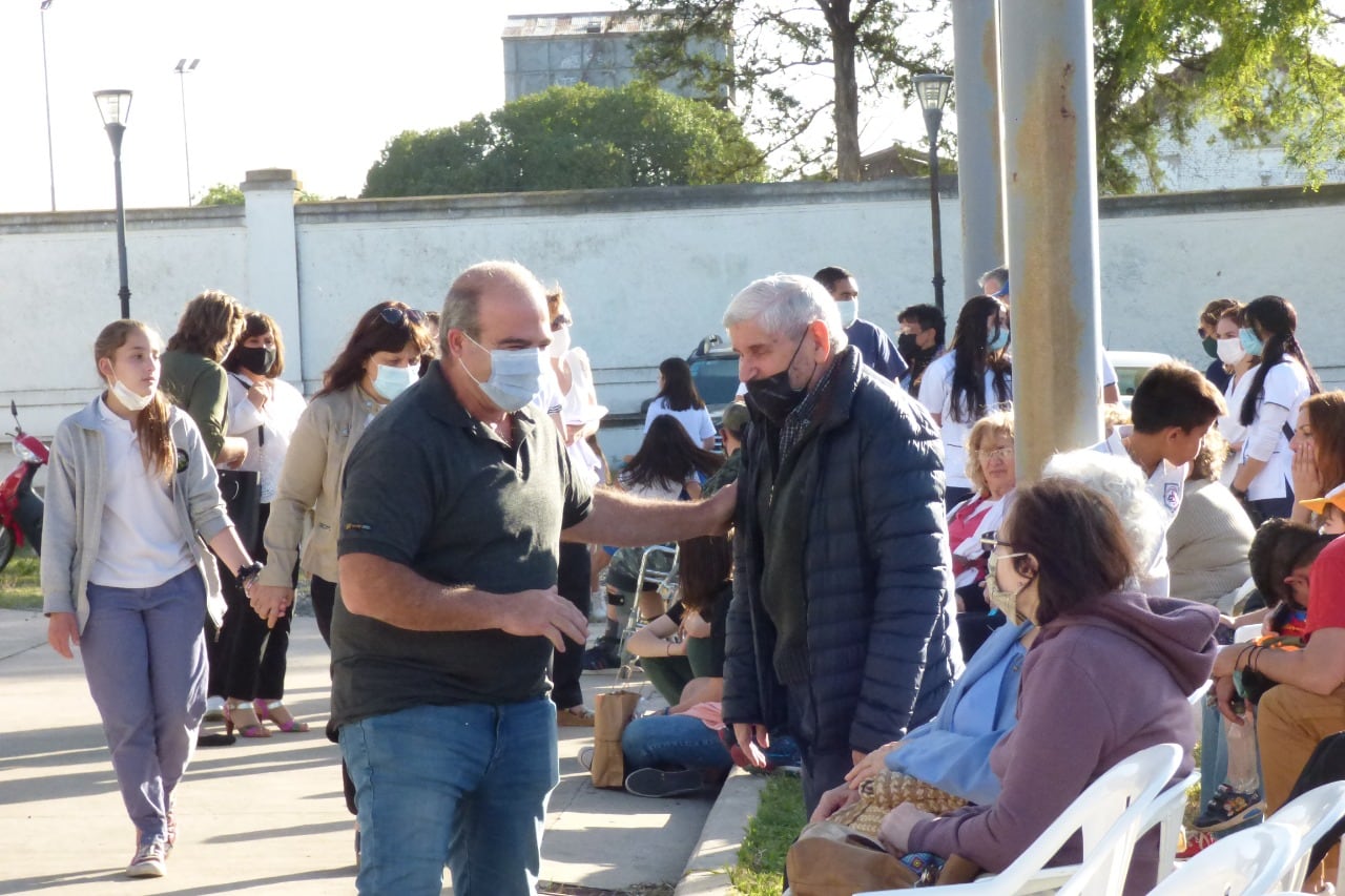 "Y un día volvimos a encontrarnos": emotiva celebración en el Día de la Enfermería