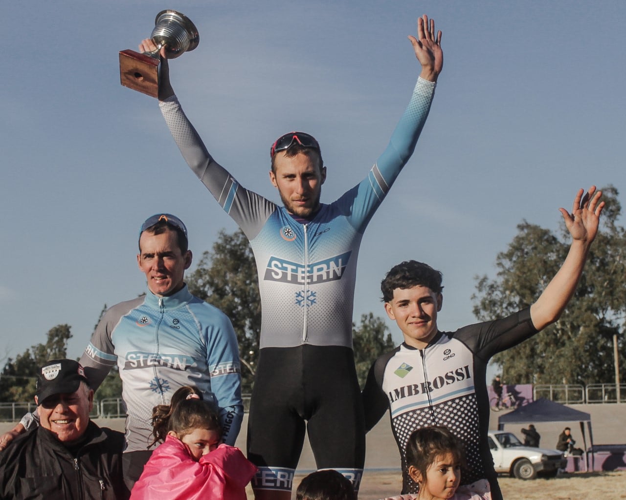 Podio para Franco Vecchi, en la primera fecha de la temporada de Pista.