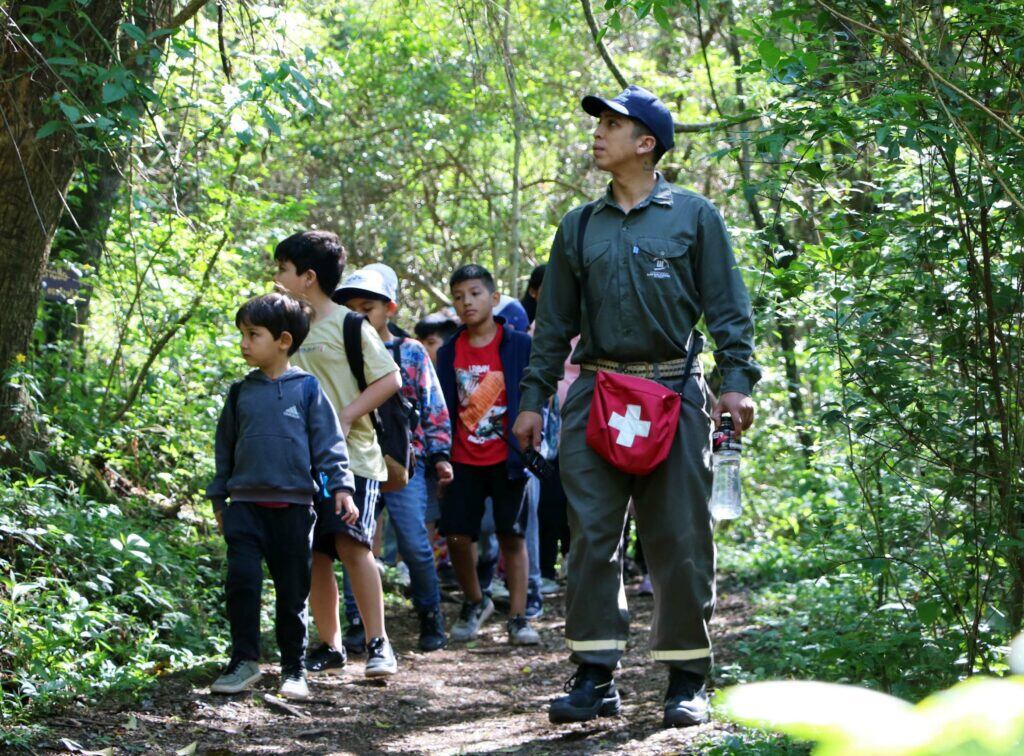 El Parque Botánico Municipal es una estupenda opción para estos días de fin de semana largo, siendo un lugar ideal para reencontrarse con la naturaleza, dentro de la propia ciudad de San Salvador de Jujuy.