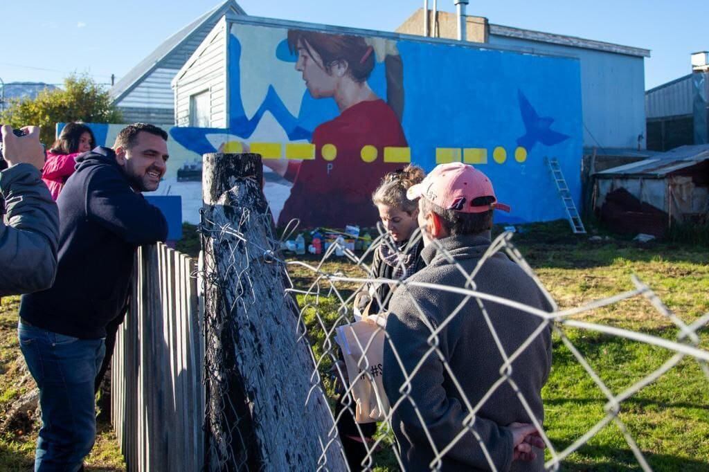 El intendente de Ushuaia recorrió los murales en el marco de la 3ª edición del EMUSH.