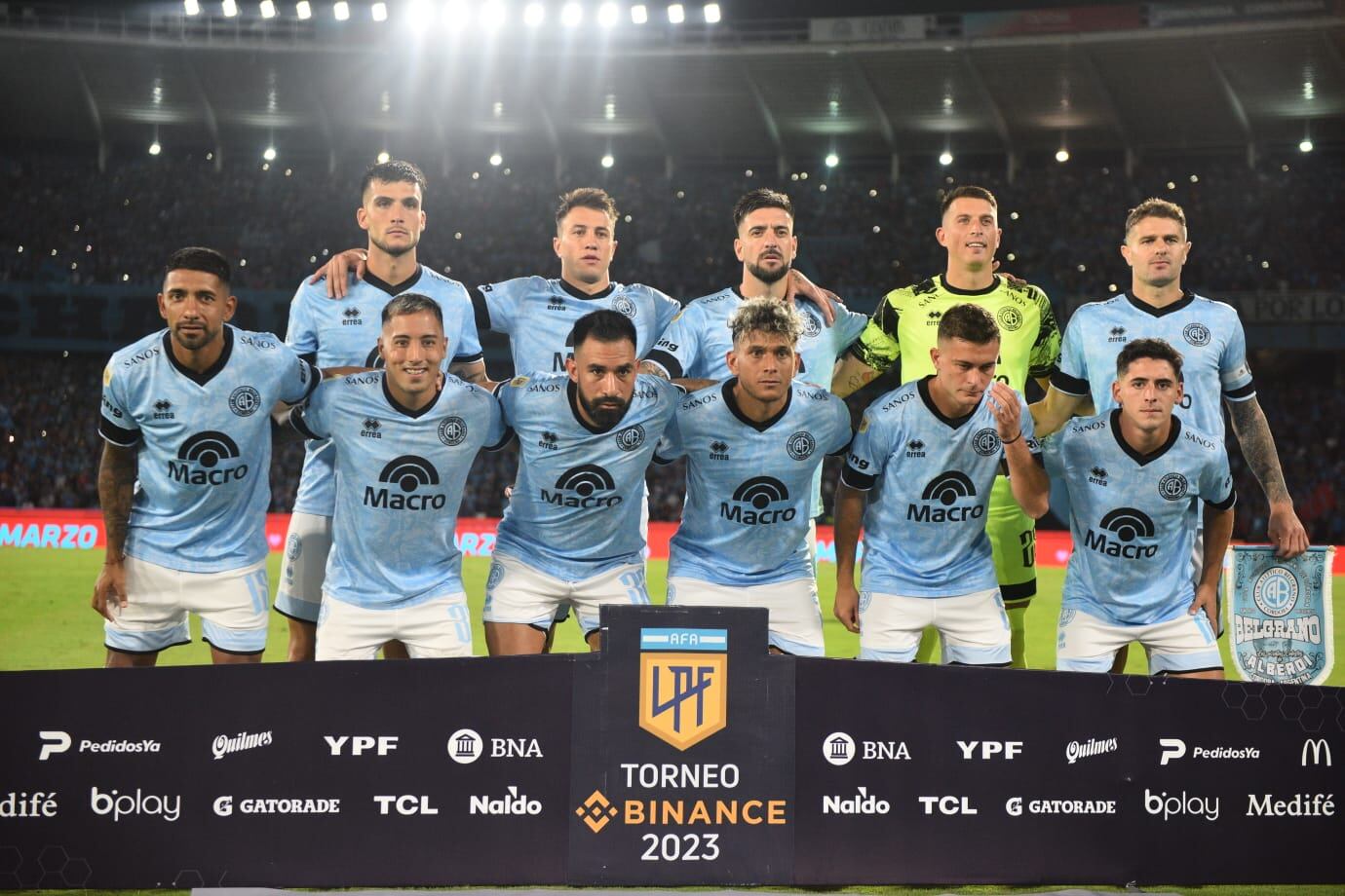 Belgrano en su partido ante Lanús por la séptima fecha de la Liga Profesional 2023. (José Gabriel Hernández / La Voz).