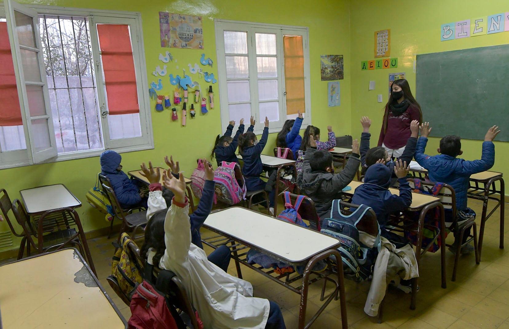 En Buenos Aires evalúan poner en marcha clases a contra turno y los sábados para alumnos y alumnas que deban recuperar contenidos pedagógicos que le permitan promocionar.
Foto: Orlando Pelichotti / Los Andes