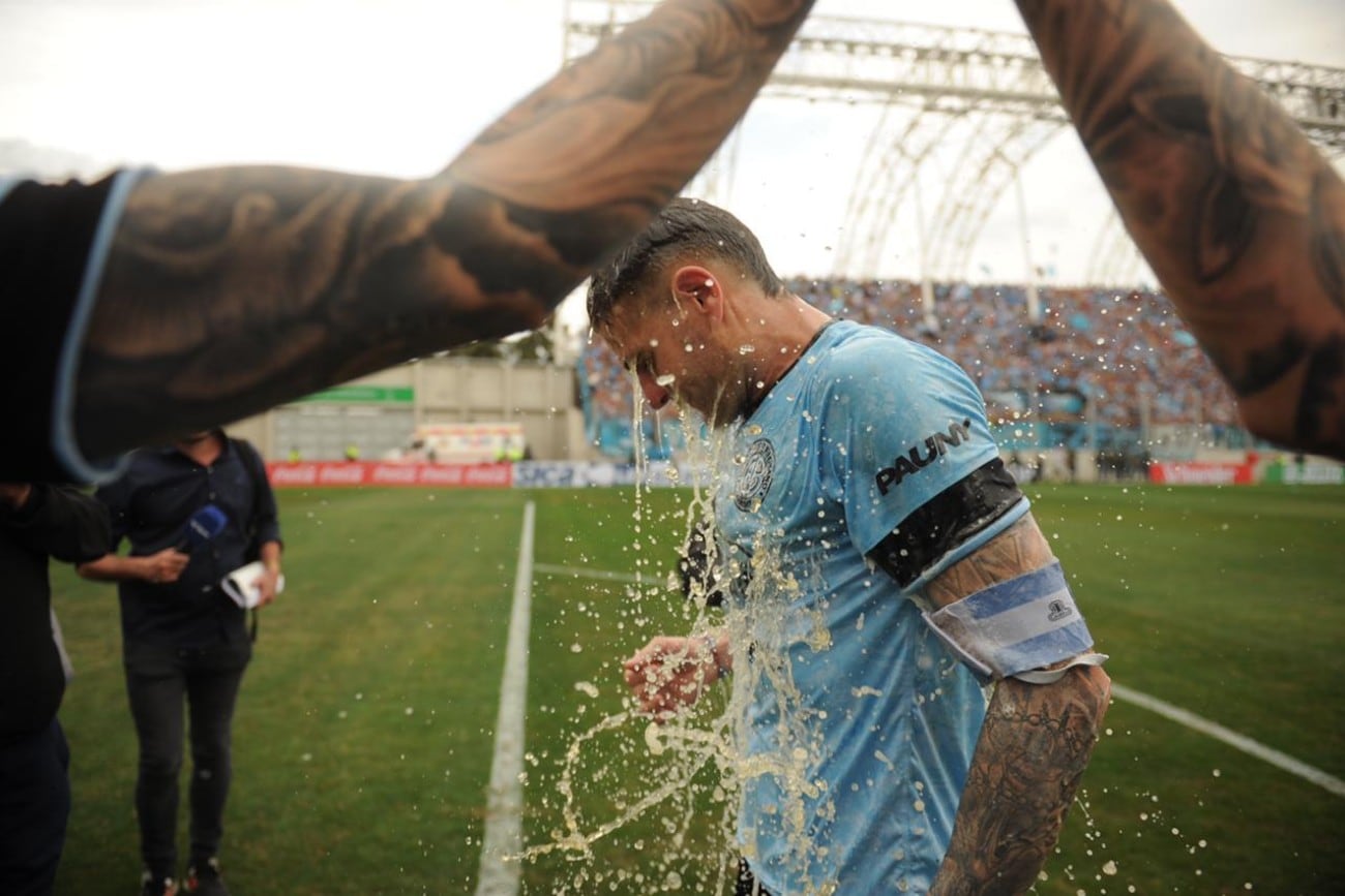 Belgrano Campeon de la primera Nacional y ascenso ( Federico López Claro)