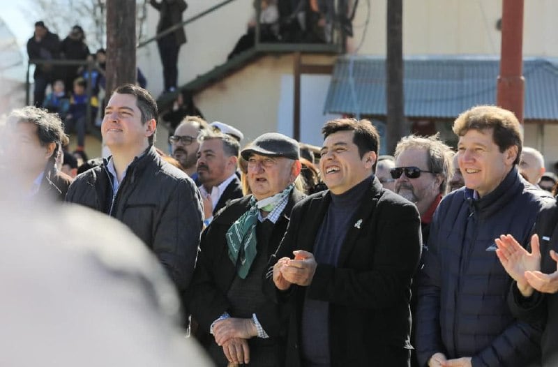 Martín Pérez, compartió el 50° Aniversario de la ciudad de Tolhuin.