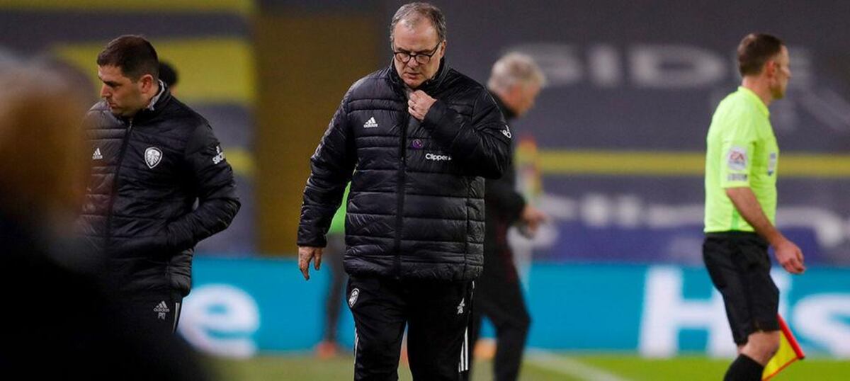 Marcelo Bielsa dijo que su “gran déficit” en Leeds es no hablar inglés