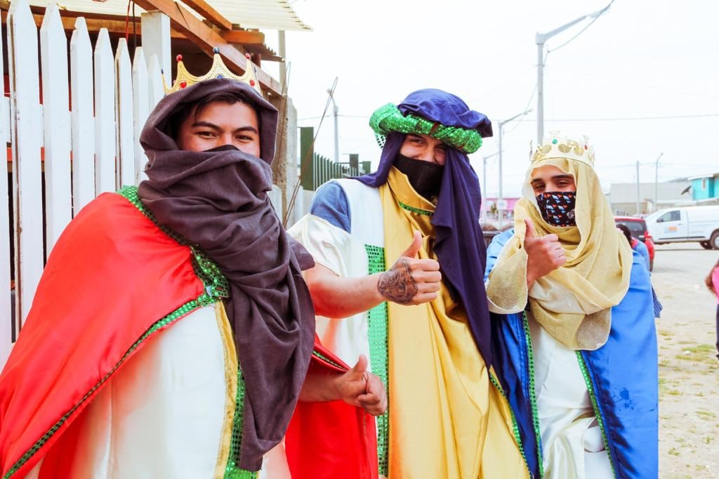 festejos por el día de Reyes Magos efectuados por el comedor “Juntos Crecemos”