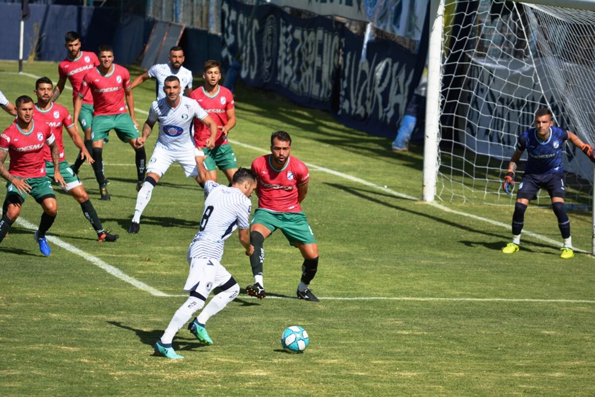 Independiente Rivadavia empató de local con Brown de Madryn