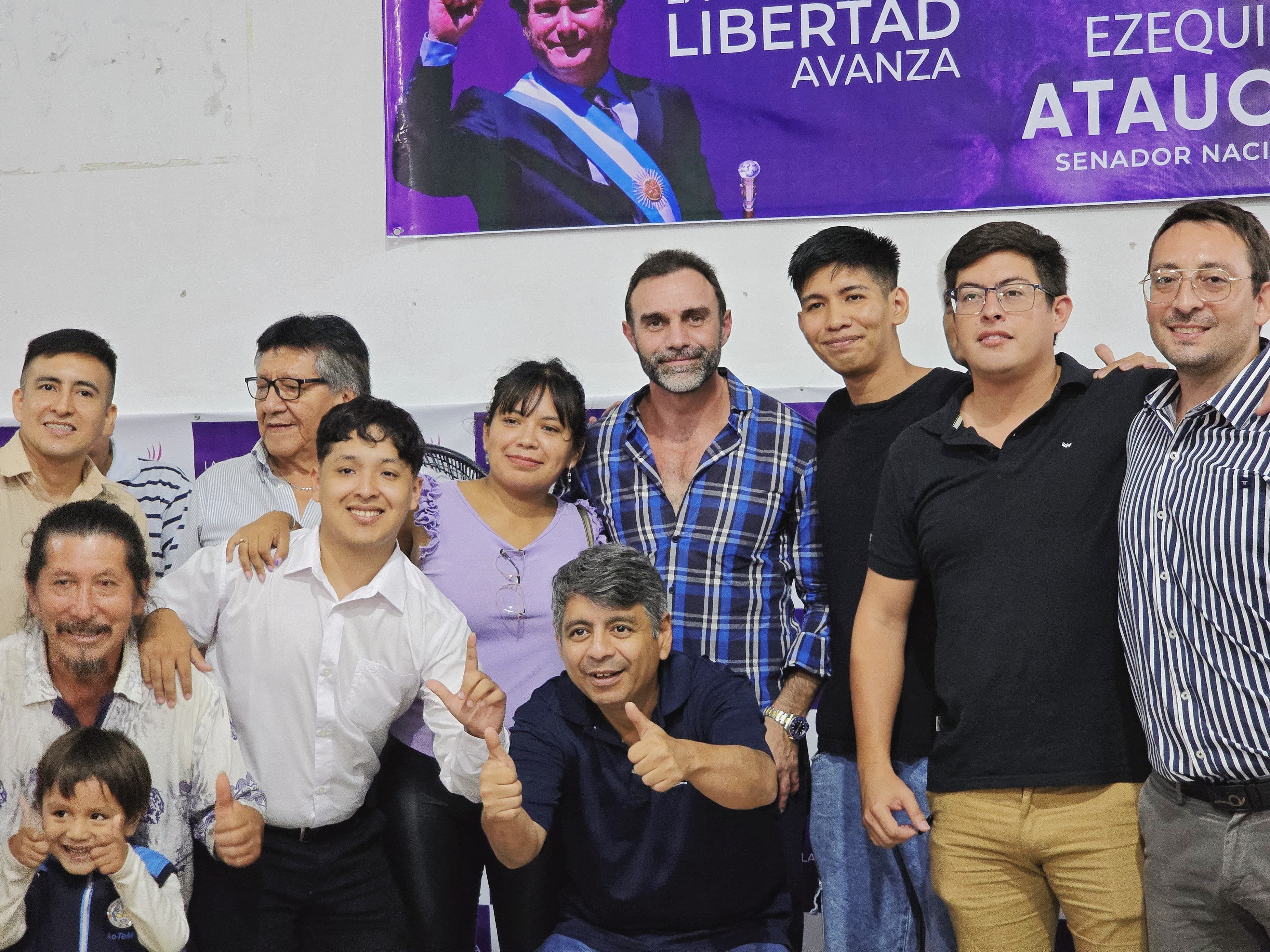 "De estas personas que están aquí van a salir candidatos nuevos que van a ser la opción de renovación política verdadera", dijo Ezequiel Atauche (LLA) en San Pedro de Jujuy.