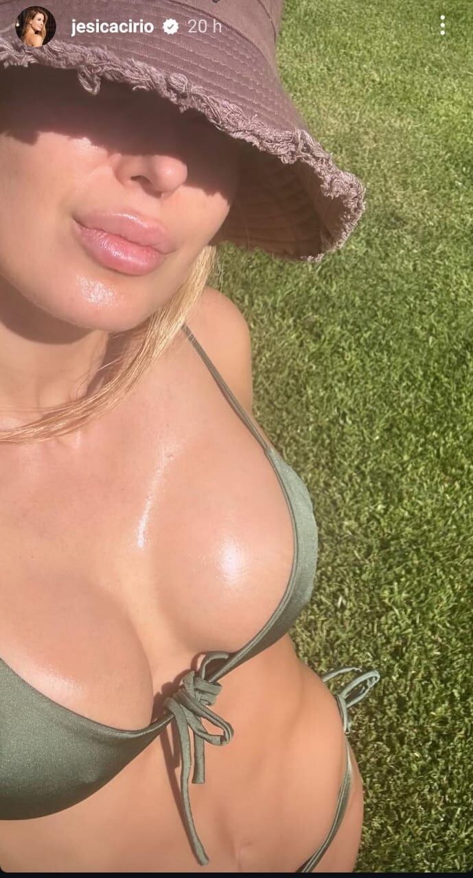 Jesica Cirio encendió Instagram con una microbikini mega escotada