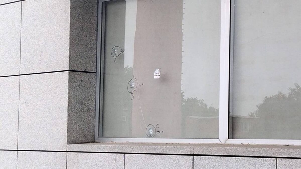 Balean el Distrito Sudoeste de Rosario y dejan amenazas: “Botón, mata inocentes”