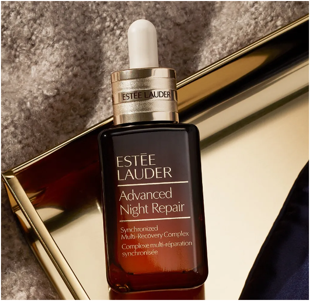 Advanced night repair synchronized multi-recovery complex de Estée Lauder