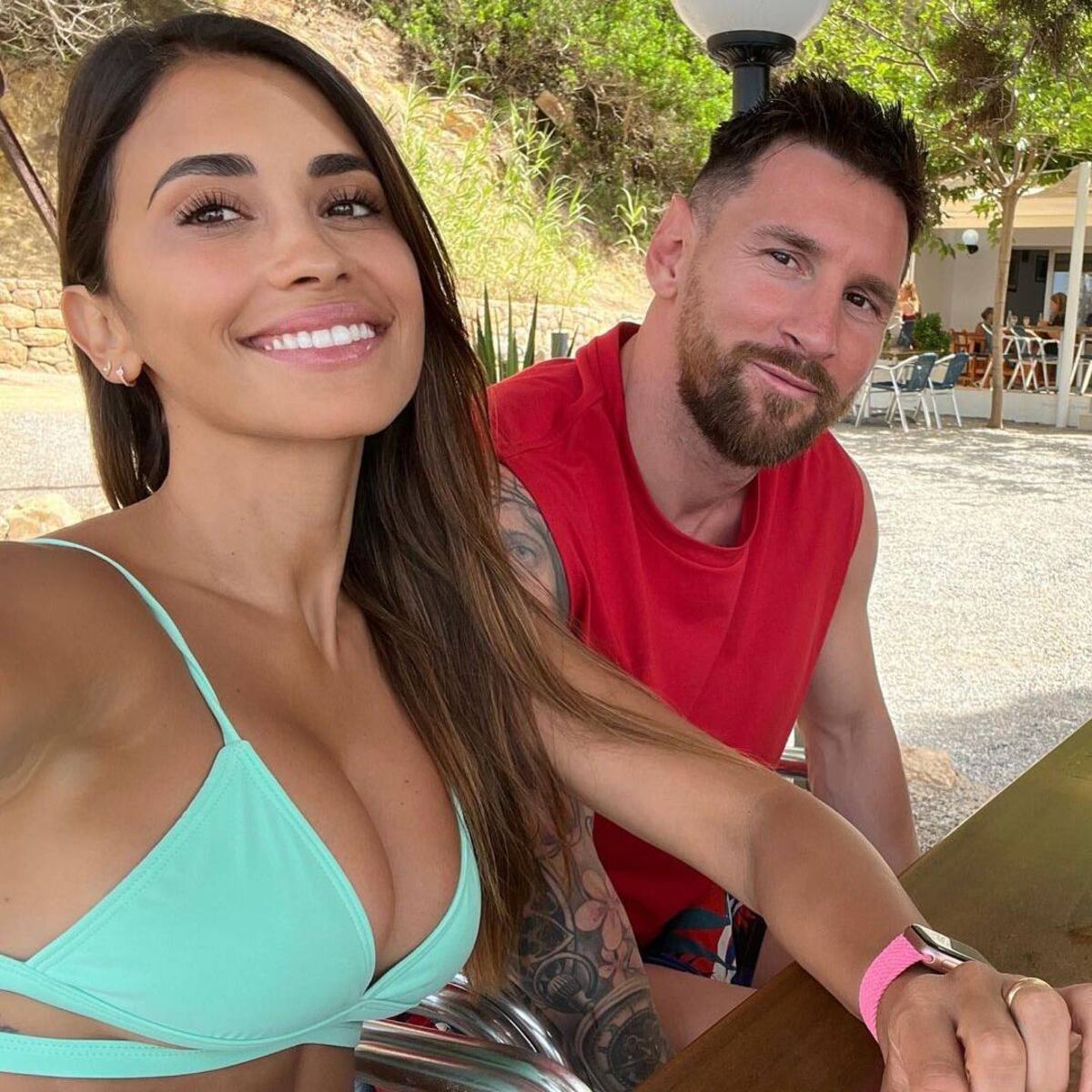 La divertida malla que Lionel Messi usó en Formentera, junto a Antonela Roccuzzo
