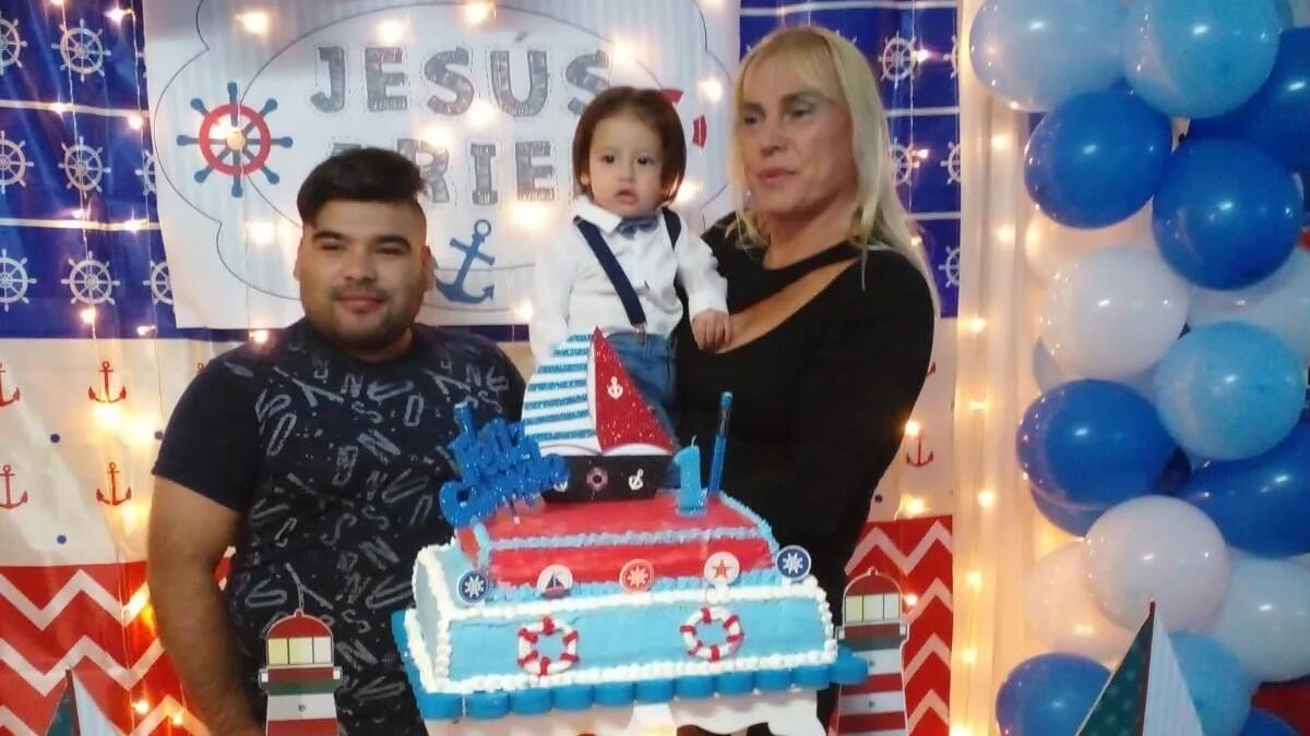 Córdoba: denunció que le impidieron amadrinar a un bautizado por ser trans