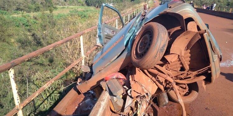 Despiste en Comandante Andresito dejó dos heridos graves.