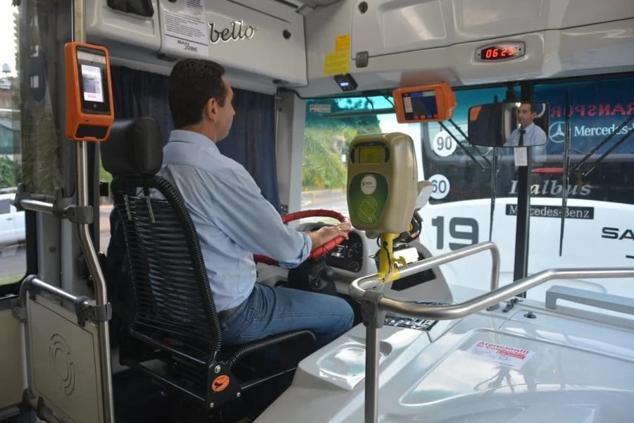 Hoy comienzan a operar las seis líneas de colectivos urbanos adjudicadas a la empresa San José