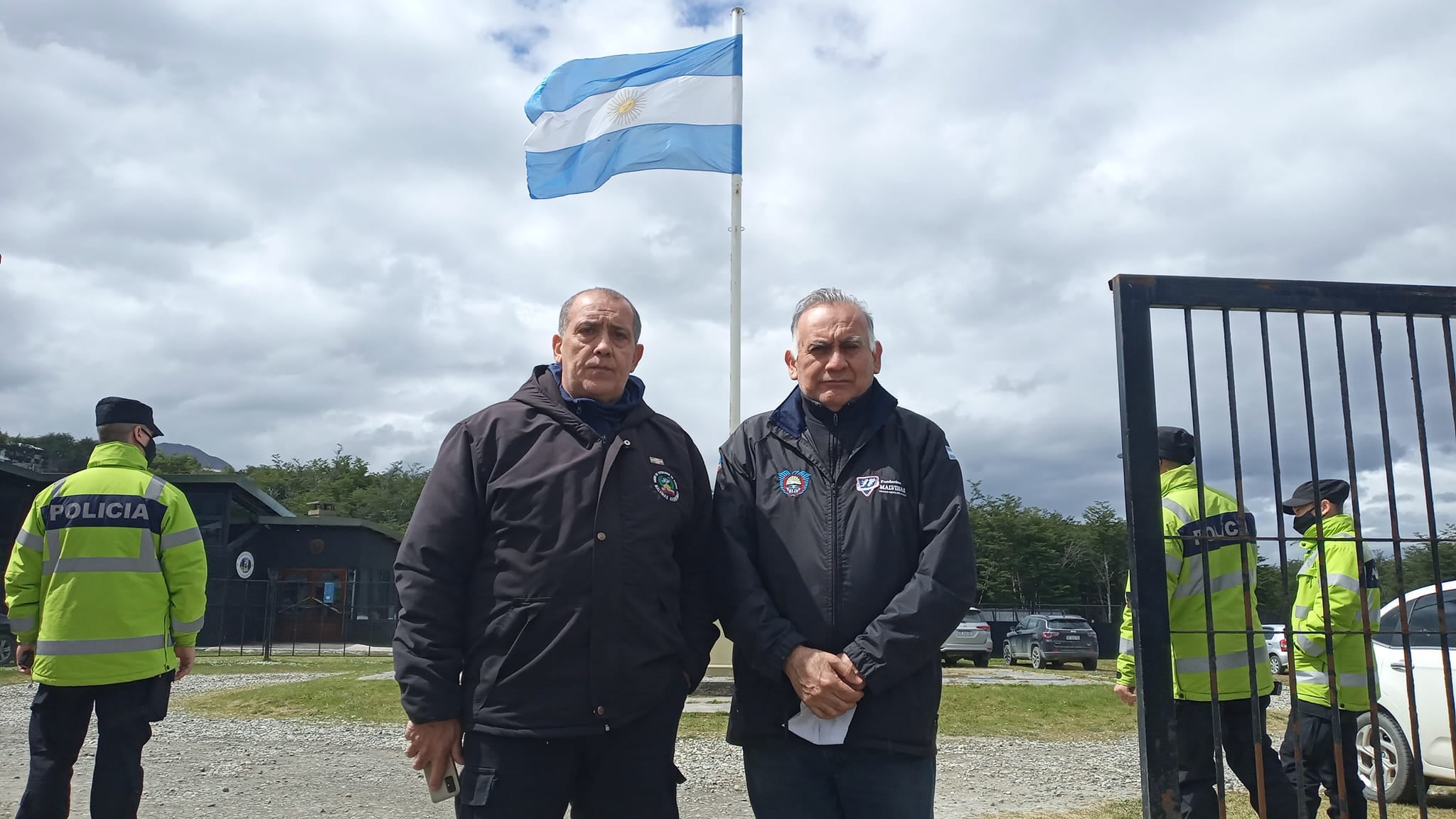 Presidentes de los Centros - VGM Raúl Villafañe (Río Grande) y VGM Conrado Zamora (Ushuaia).