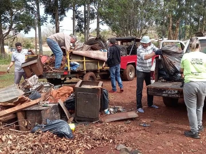 Jornada de limpieza en Wanda por el comité de la cuenca del arroyo Tupicuá