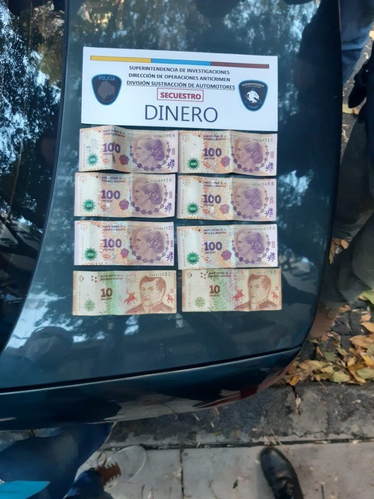 Al preso le secuestraron dinero.