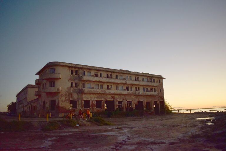 El Gran Hotel Viena en Miramar de Ansenuza