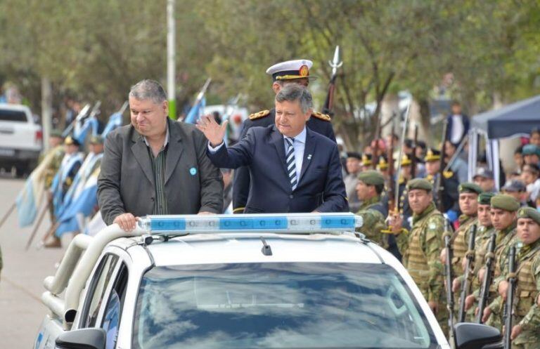 Domingo Peppo durante el 203° Aniversario del Día de la Independencia en Quitilipi (http://comunicacion.chaco.gov.ar).