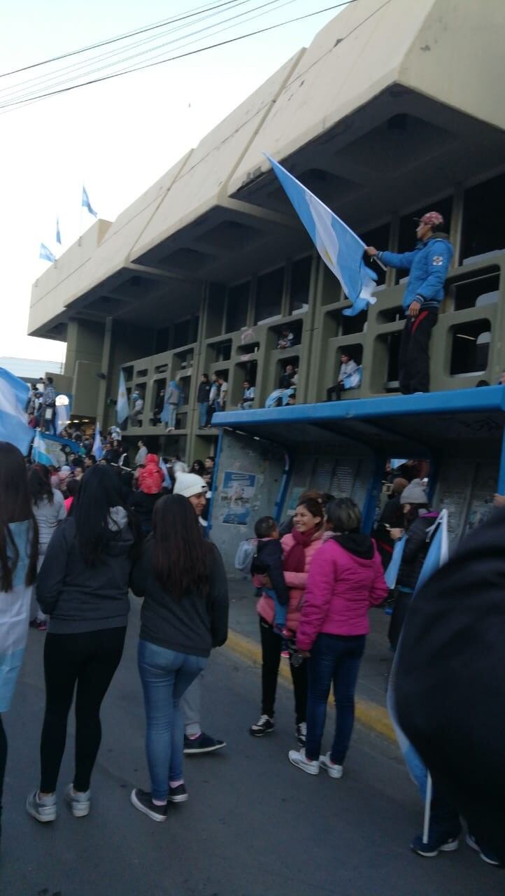 la alegría del triunfo se trasladó a las calles.