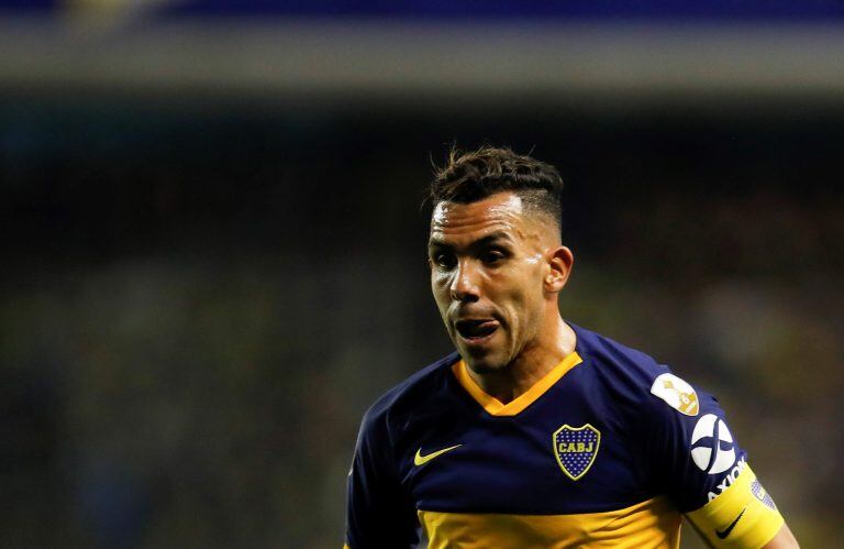 Carlos Tevez dejó atrás la lesión y quiere ser titular. (AP)