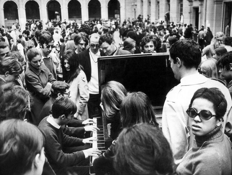 Los ecos de la revuelta estudiantil francesa resonaron en varias partes del mundo (Getty Images)