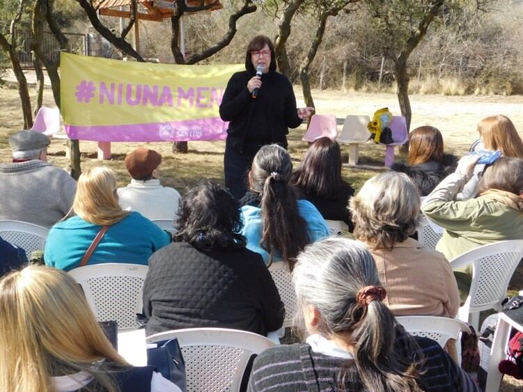 Secretaría de la Mujer en San Luis.