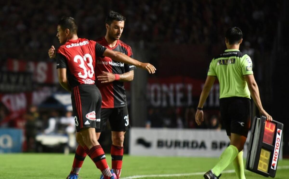 Newell's confirmó que avanzará con el "camino libre" para repatriar a Scocco