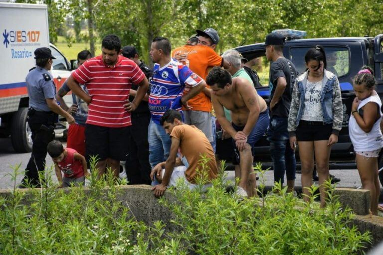 El cadáver fue hallado en una zanja.