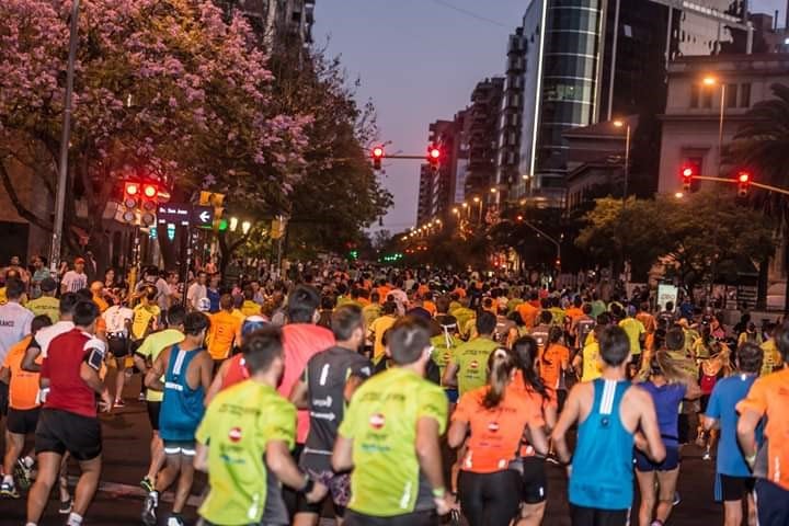 Maratón nocturna Córdoba.