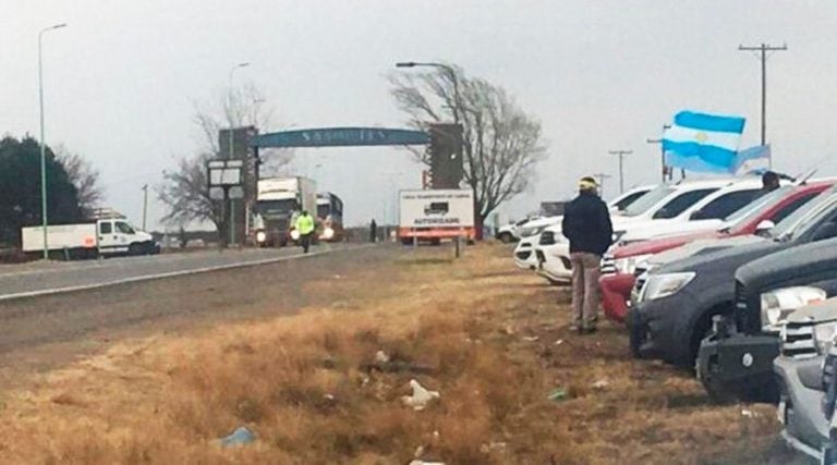 Los productores piden el libre tránsito interprovincial (La Llave de la Mañana)