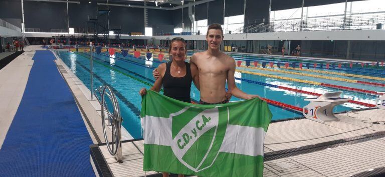 Benjamin Ghione y Paola Beigveder