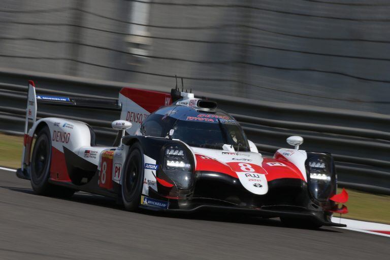 El Toyota de Alonso, Buemi y Nakajima quedó segundo en la prueba de clasificación.