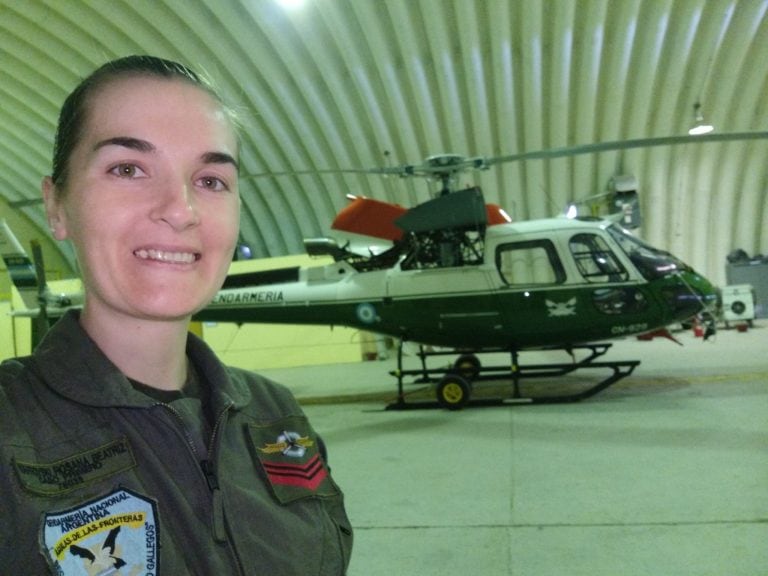 La primera mujer Mecánica en Aviación de la Gendarmería es obereña.