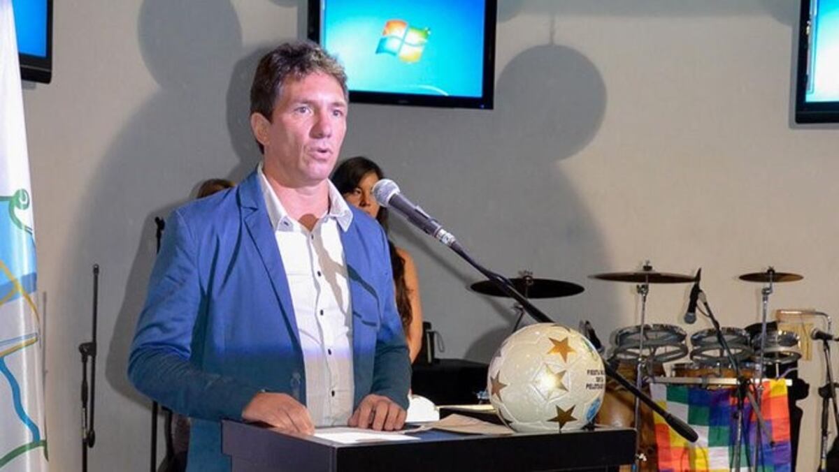 Silvio Carrario: su deseo regresar a Talleres y munición gruesa para Gustavo Alfaro