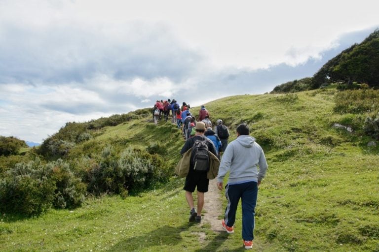 Jovenes en estancia el Tunel