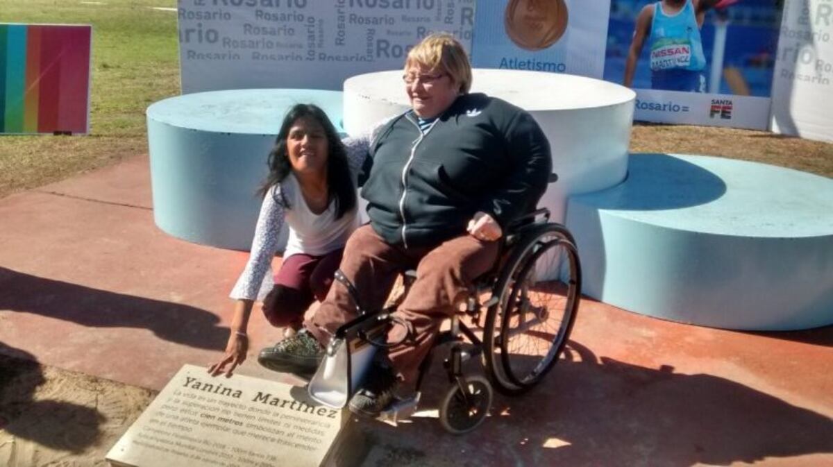 La recta de 100 metros del estadio Jorge Newbery pasó a llamarse Yanina Martínez