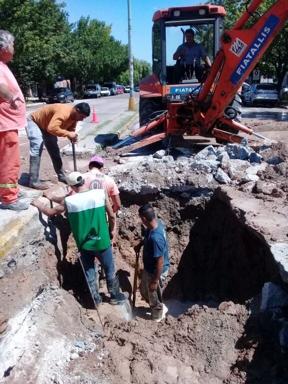 El servicio de agua se vio interrumpido por un caño roto en Paraná