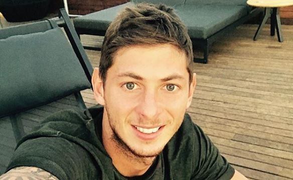 Autoridades británicas aseguran que "no hay chances de encontrar con vida" a Emiliano Sala. Instagram/emilianosala9