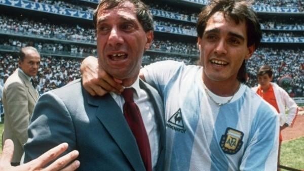 Carlos Salvador Bilardo fue el entrenador campeón de México 1986