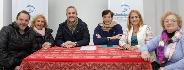 Rodríguez Bárcena y López Zenarruza, encabezaron el lanzamiento el lanzamiento del ciclo de presentaciones de "Una velada singular".